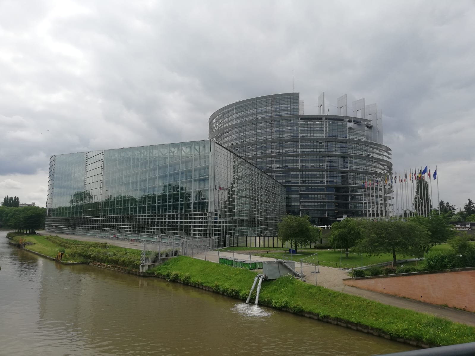 Parlamento-europeo.jpeg